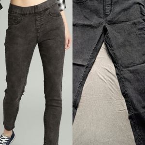 Roadster Jeggings- size 30- Charcoal Grey